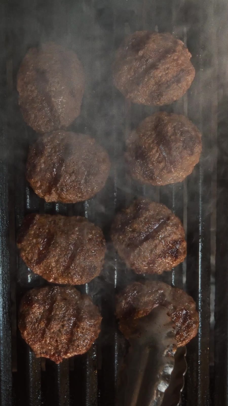 Köfte on the grill